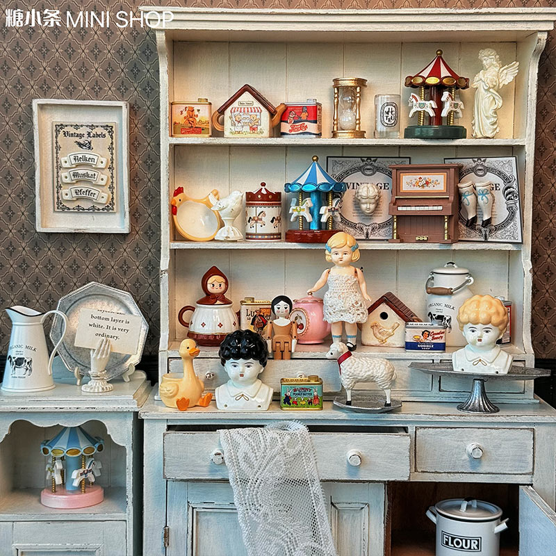 ミニチュアヴィンテージドールセット、手描きアンティークペグド - Vintage Collectible And Vintage Dolls のレビューと価格