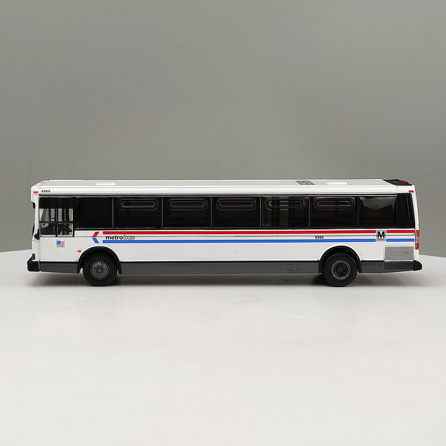 ダイキャスト IR 1:87スケール ヴィンテージバス 長距 - Vintage Collectibles Toys のレビューと価格