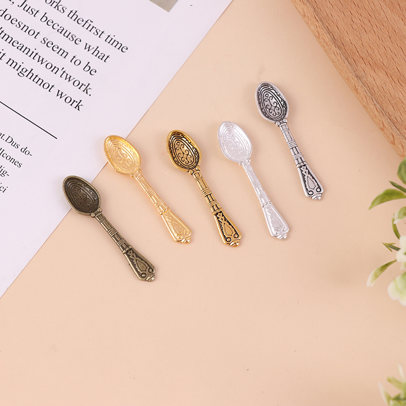 ミニチュアの金属ナイフ,ヴィンテージ,家の装飾アクセサリー, - Vintage Collectible Spoons のレビューと価格